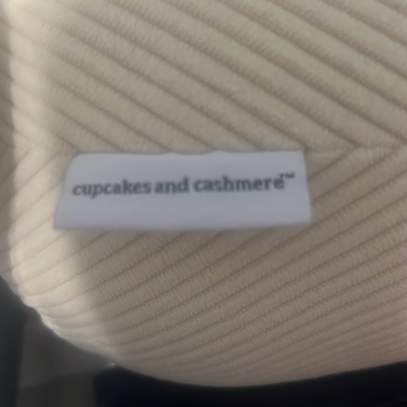 Set of 2 Pink Mushroom Pillows, Cupcakes and Cashmere - Picture 8 of 8